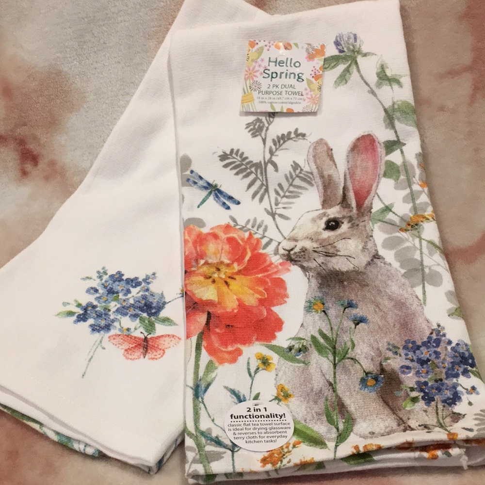 Kay Dee Spring Easter Floral Bunny Rabit Kitchen Towels Set of Two NWT Cotton